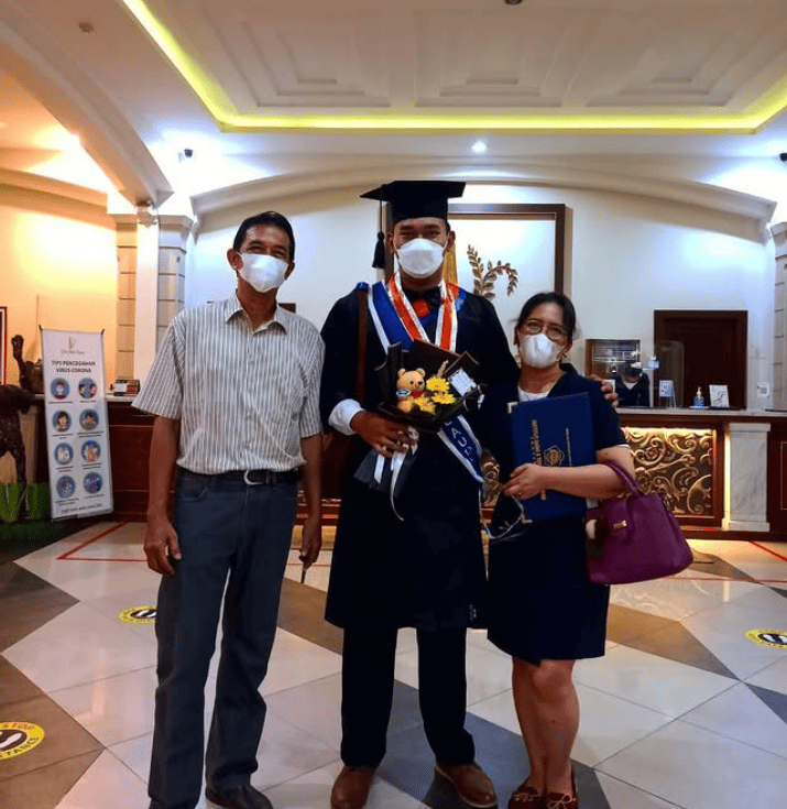 Wisuda S1 Informatika di Universitas AKPRIND Yogyakarta